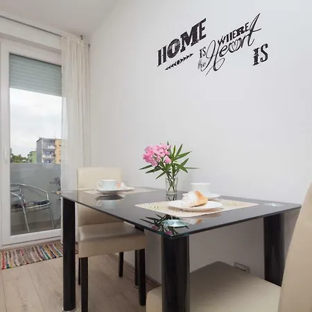 Ester Apartment *